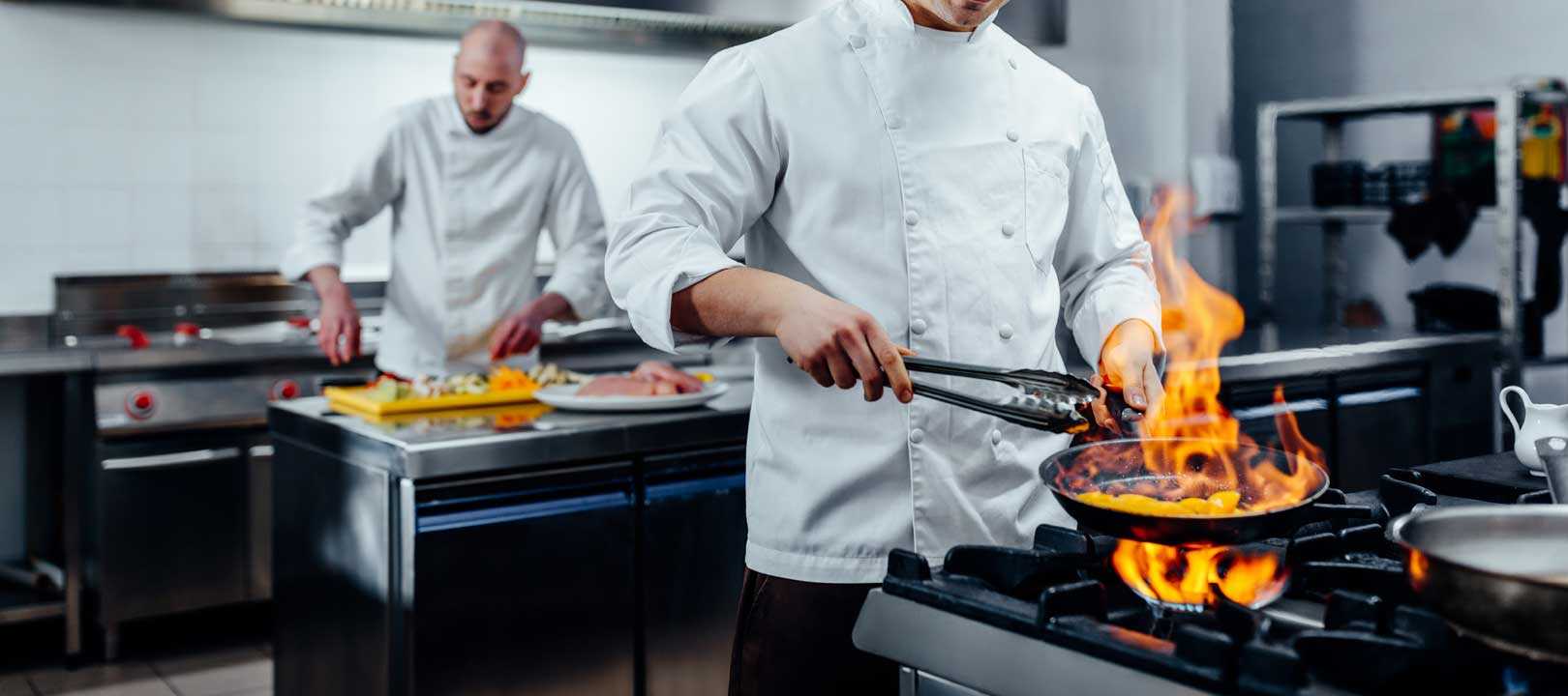 Lee más sobre el artículo ¿Quiénes llevan los pantalones en la cocina de tu restaurante?